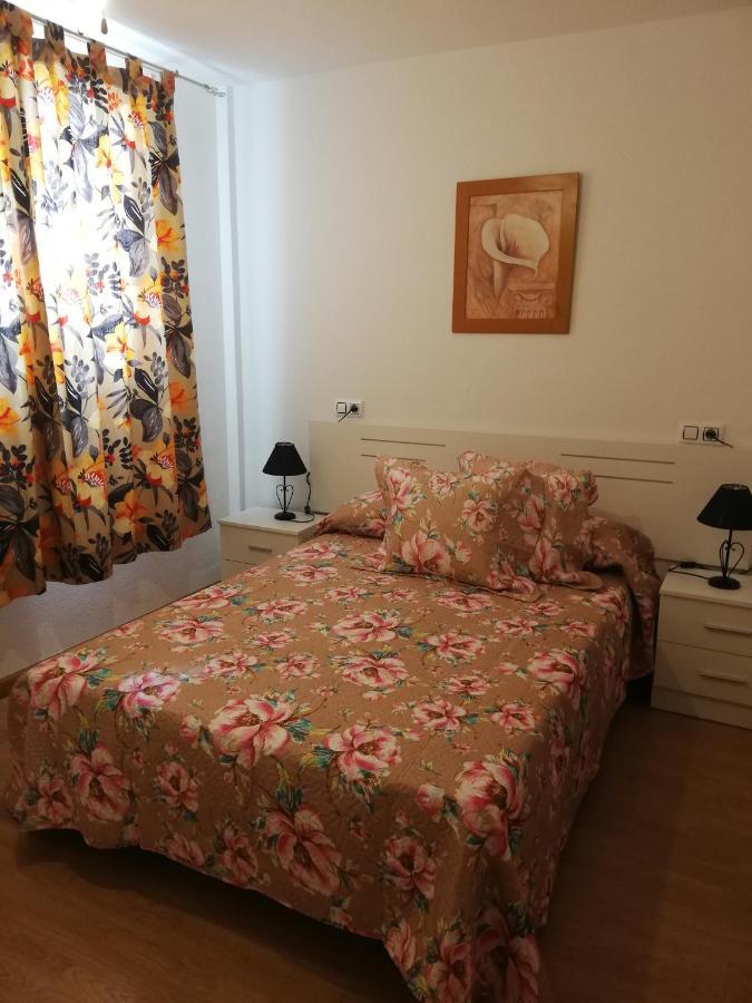 Apartamento En Primera Linea De Vera Playa Naturista! エクステリア 写真